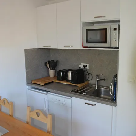 Apartment La Foux D'allos, T2, 5 Pers Vue Imprenable Telesiege 300m